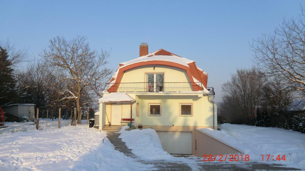 Gaestehaus Stein Nemesbükk Exteriér fotografie